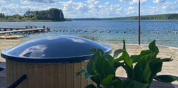 Czarna Wieś Ośrodki wypoczynkowe - Nad jeziorem