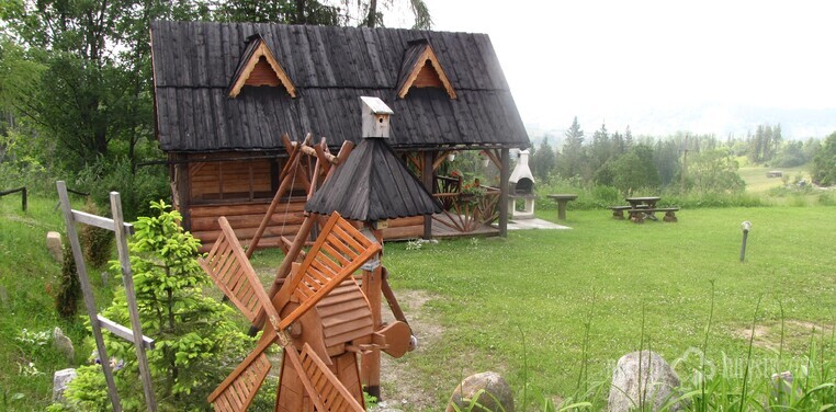 Willa Pośrednina - Zakopane ulica Cyrhla noclegi 