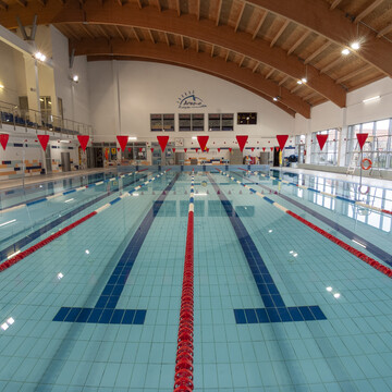 Ławeczka Jana Szczepańskiego w Ustroniu