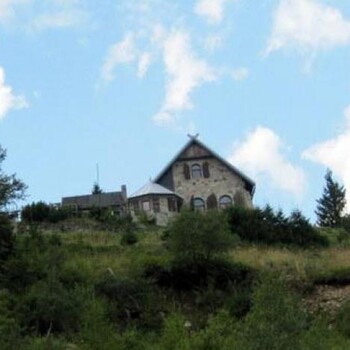 Schronisko Wysoki Kamień