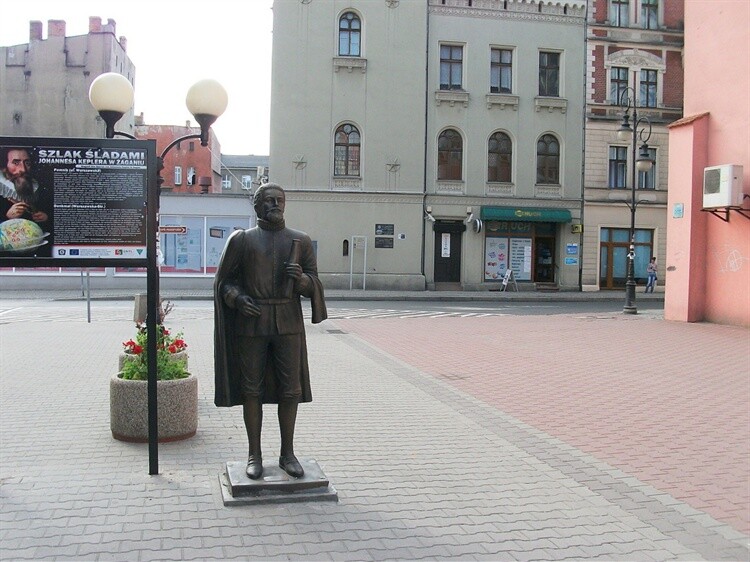 Pomnik Johannesa Keplera w Żaganiu