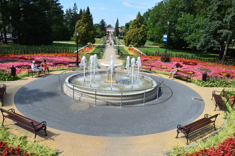 Fontanna na Parterach Hellwiga w Ciechocinku