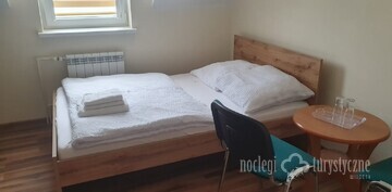 Tarnów ulica Breń motel - W górach
