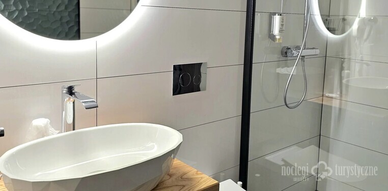 Ośrodek Szkoleniowo-Wypoczynkowy Zacisze | Pińczów - hotel w górach