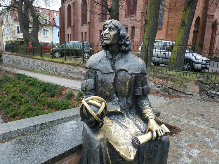 Pomnik Mikołaja Kopernika w Olsztynie