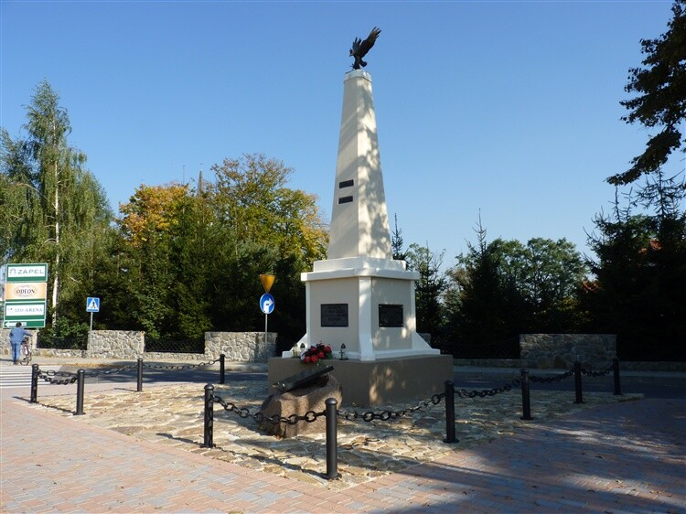 Pomnik Grunwaldu w Boguchwale