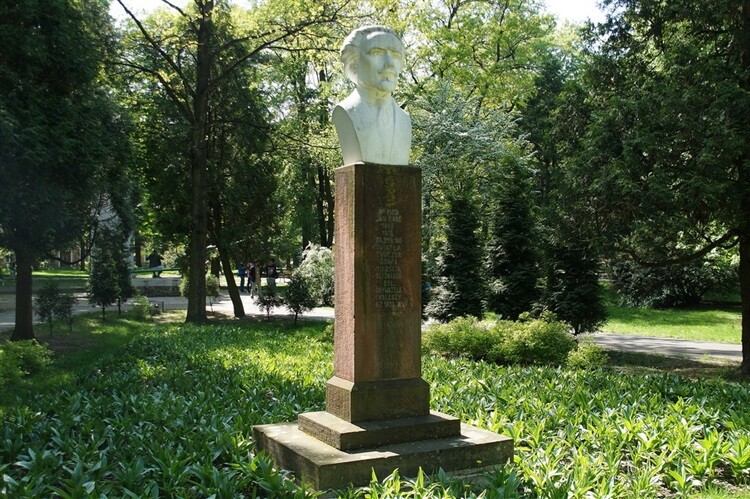 Park miejski im. dr Jana Serafina Rodego w Tomaszowie Mazowieckim