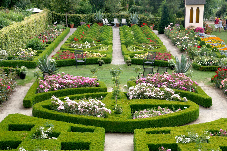 Ogrody tematyczne Hortulus