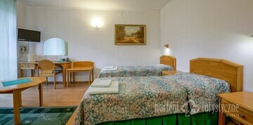 Krynica-Zdrój Hotele - W górach