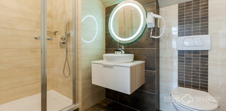 apartament - łazienka 