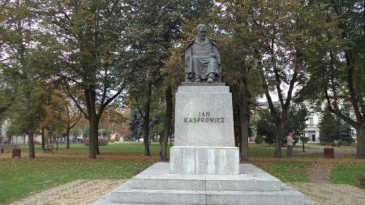Pomnik Jana Kasprowicza w Inowrocławiu