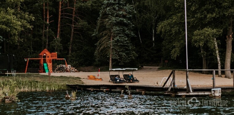 Ośrodek Świerkocin - Nad jeziorem noclegi