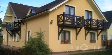 Łeba ulica Paderewskiego domek letniskowy - Nad morzem
