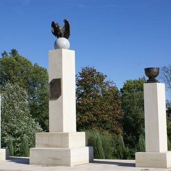 Pomnik Na pamiątkę odzyskania dostępu do morza w Skarżysku-Kamiennej