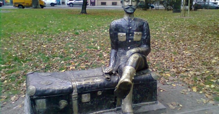 Ławeczka Jana Czekanowskiego w Szczecinie