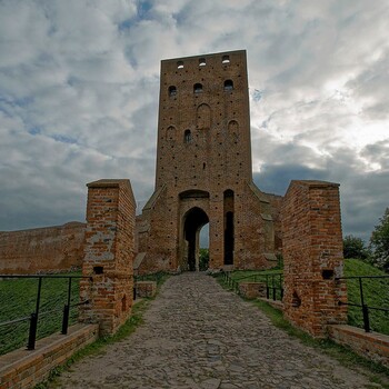 Szlakiem zamków i twierdz województwa mazowieckiego