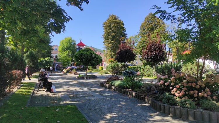 Park im. Zesłańców Syberyjskich w Ustrzykach Dolnych